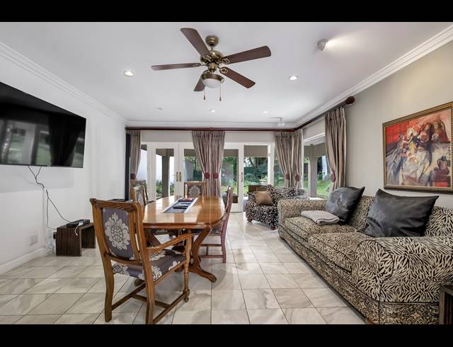 4 BEDROOM HOUSE FOR SALE IN HYDE PARK